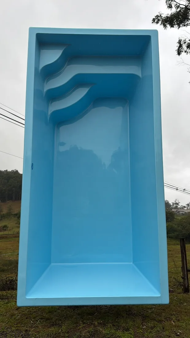 Foto real da piscina Essence de 3 por 6 metros